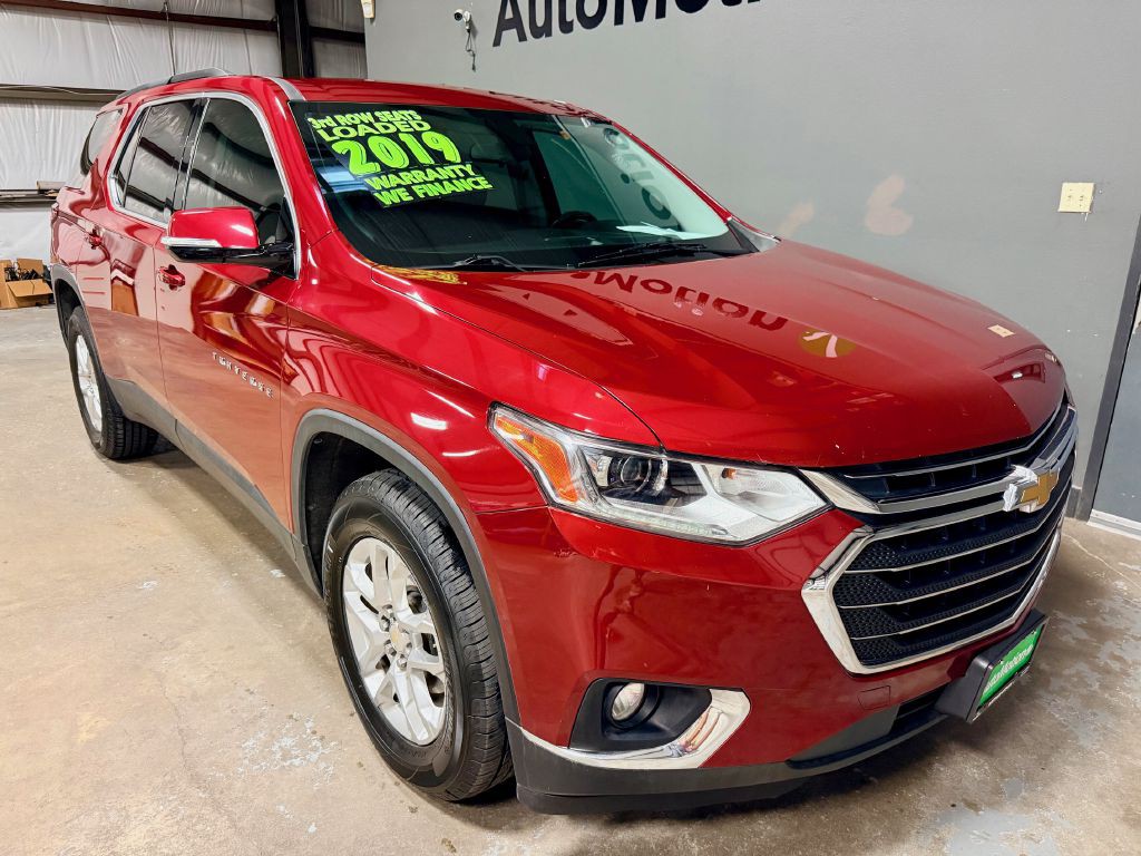2019 Chevrolet Traverse Image 2