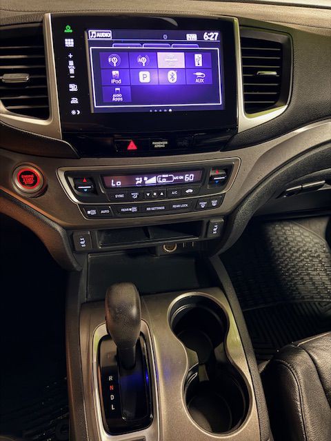 2016 Honda Pilot Image 6