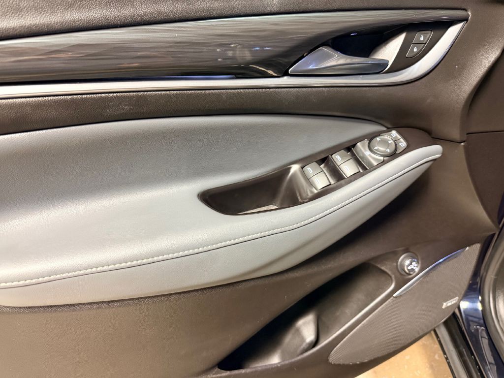 2020 Buick Enclave Image 10