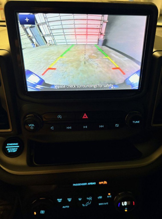 2021 Ford Bronco Image 3