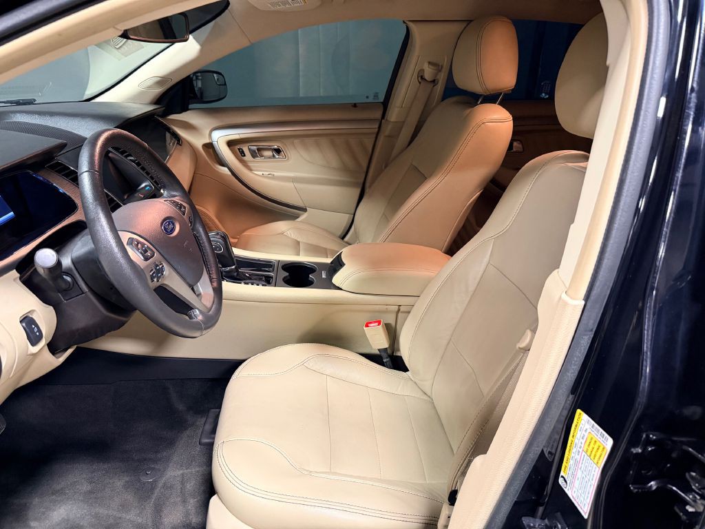 2018 Ford Taurus Image 4