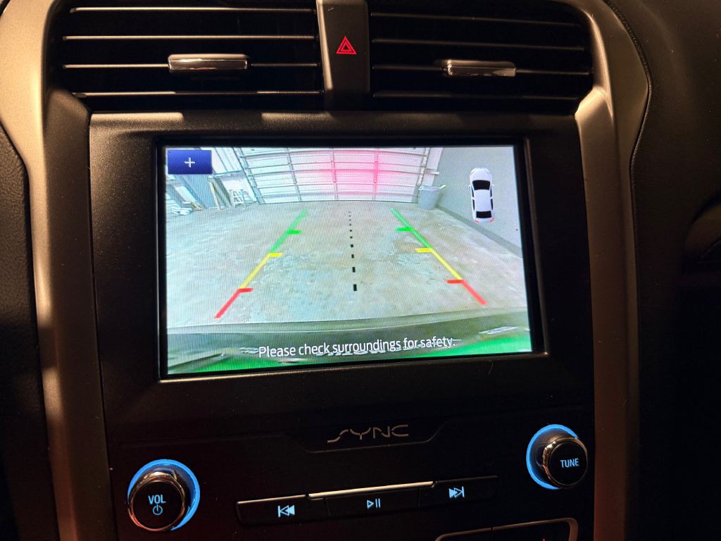 2020 Ford Fusion Image 5