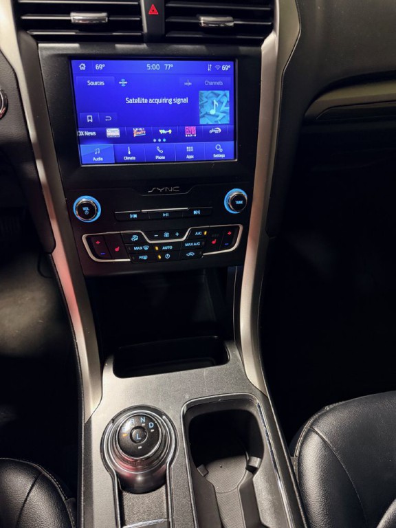 2020 Ford Fusion Image 6