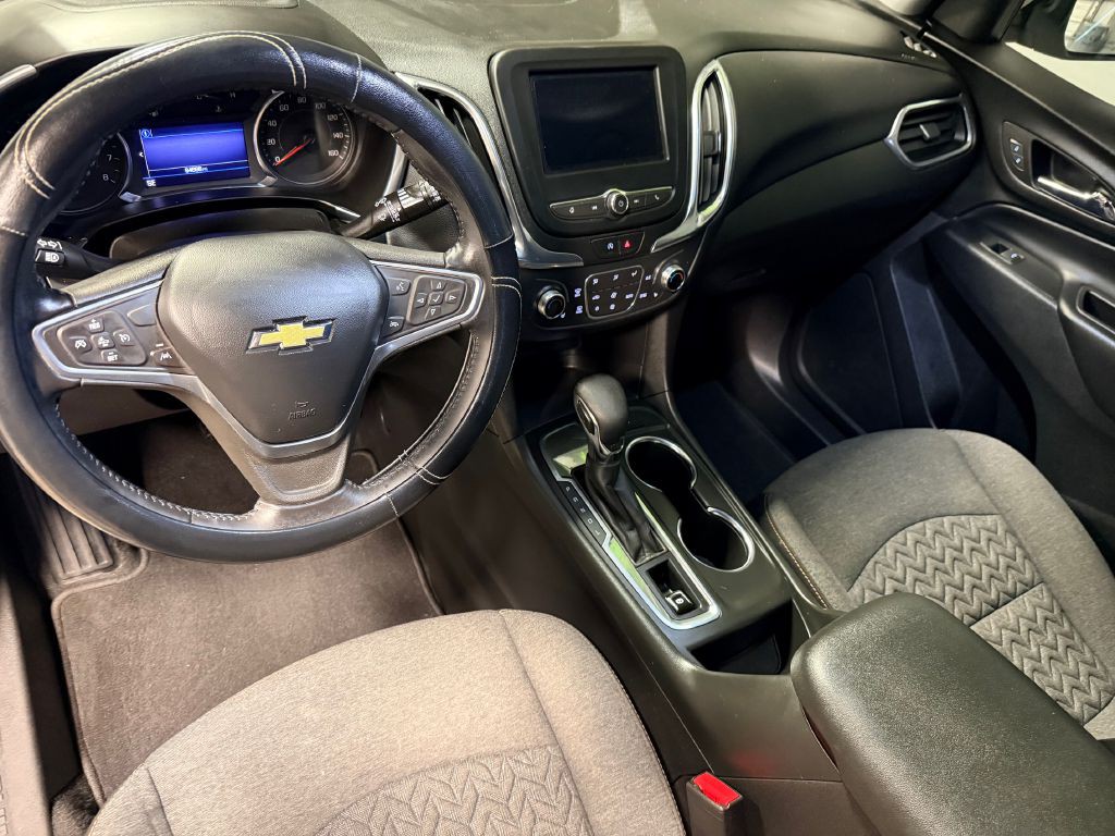 2022 Chevrolet Equinox Image 3
