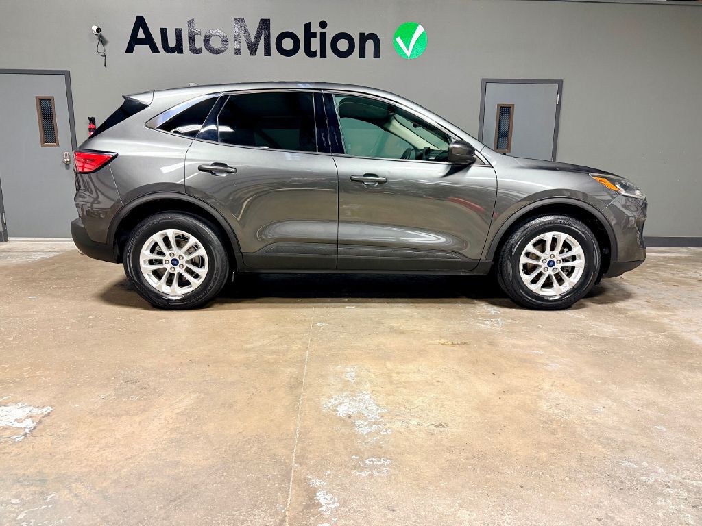 2020 Ford Escape Image 10