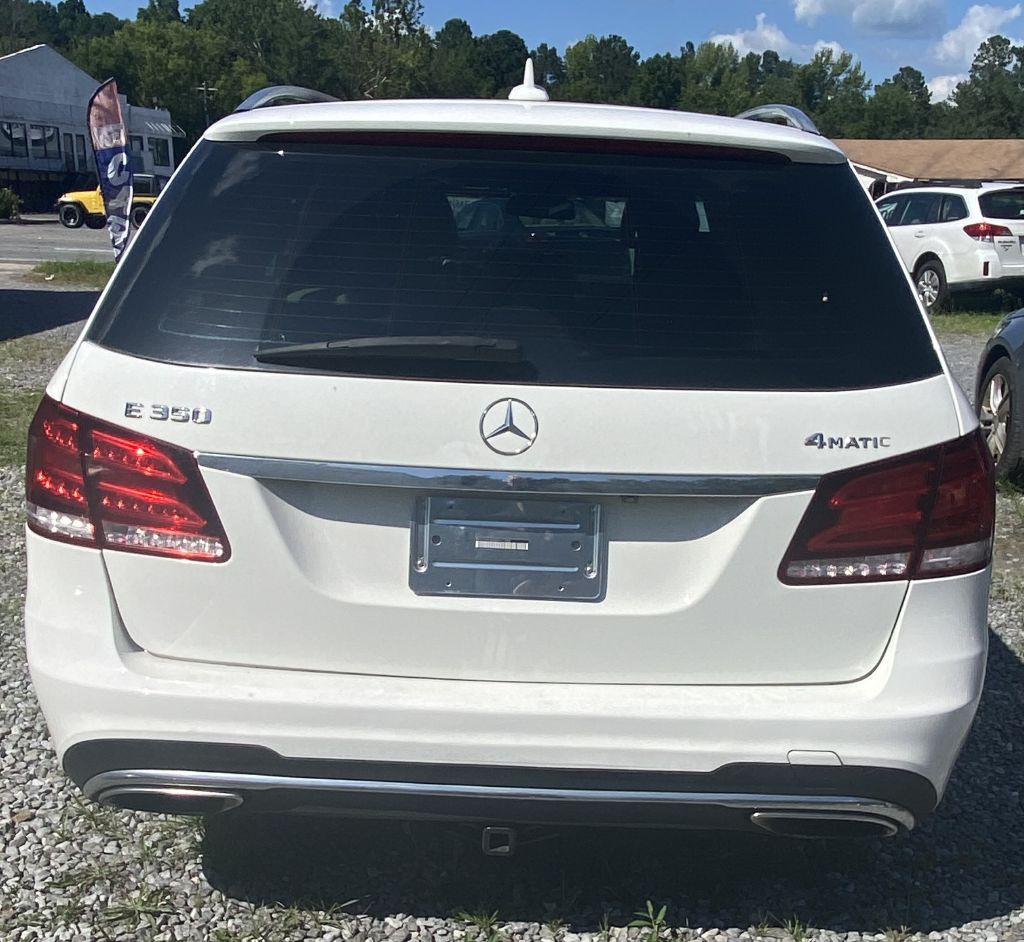 2014 Mercedes-Benz E-Class Image 3