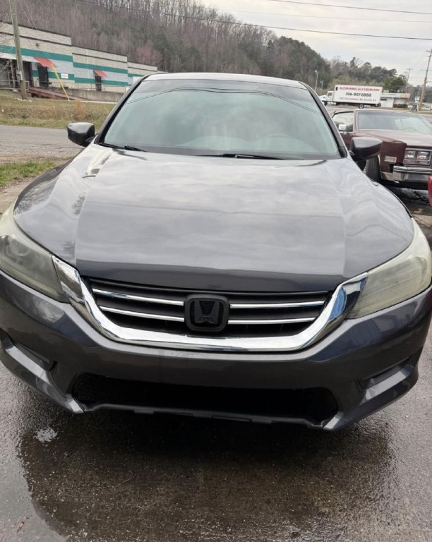 2013 Honda Accord Image 1