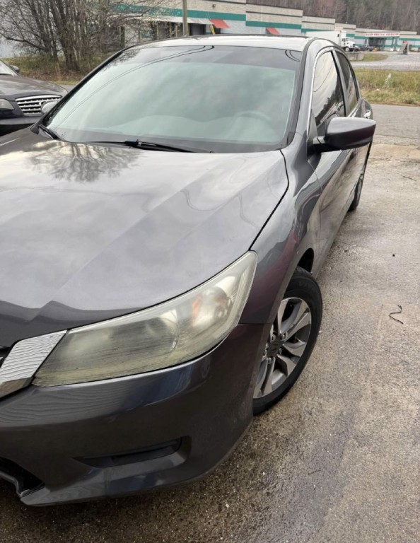 2013 Honda Accord Image 2