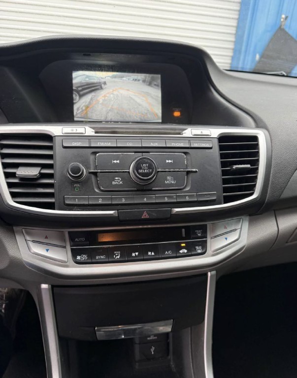 2013 Honda Accord Image 10