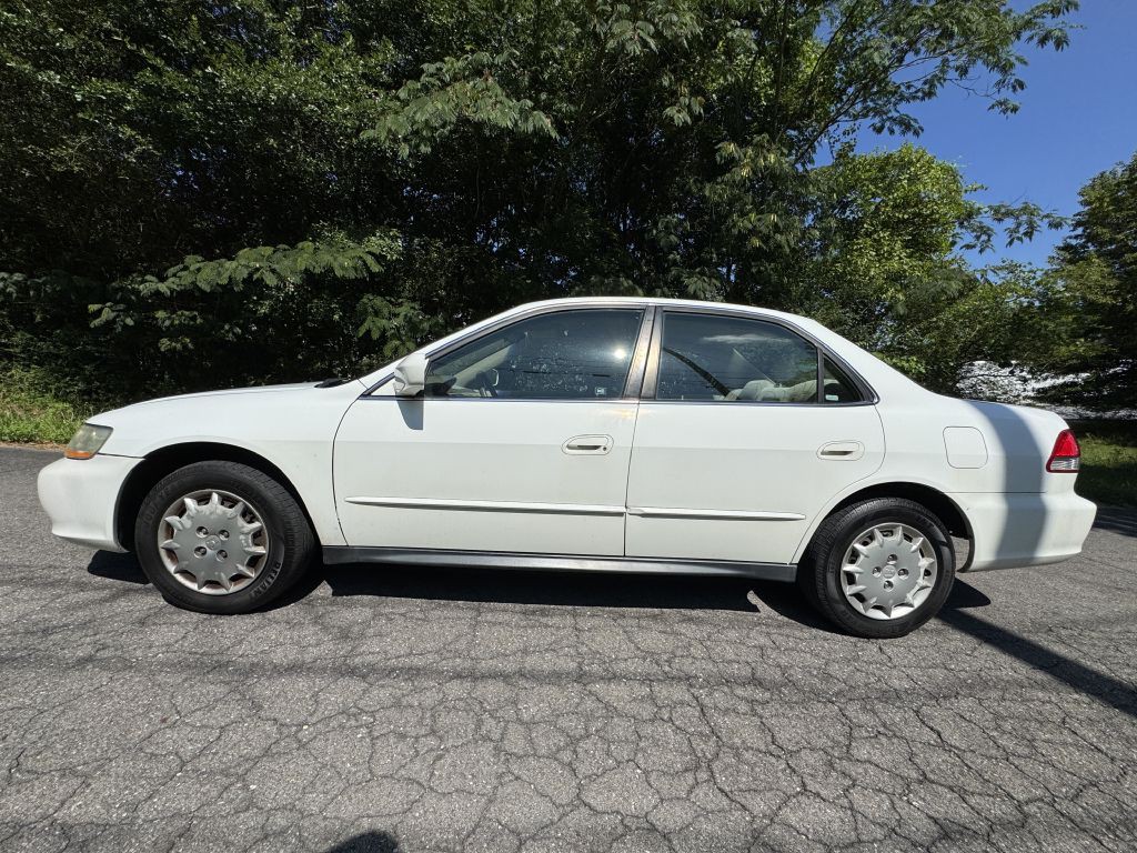 2002 Honda Accord Image 1