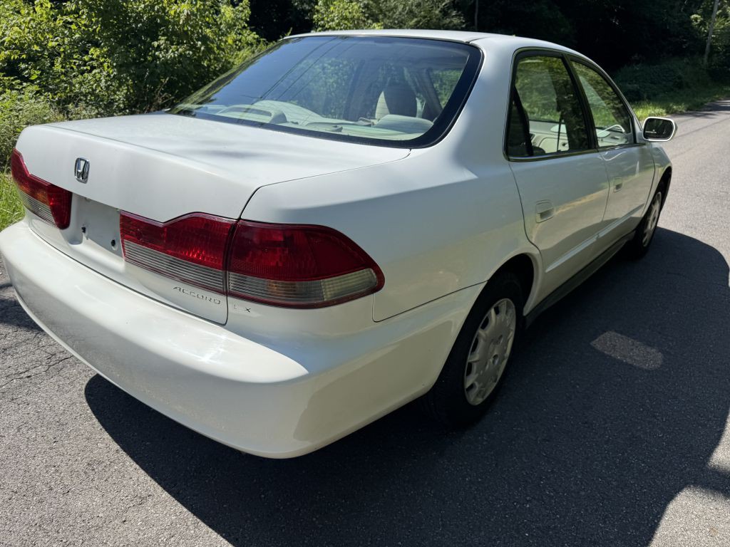 2002 Honda Accord Image 4