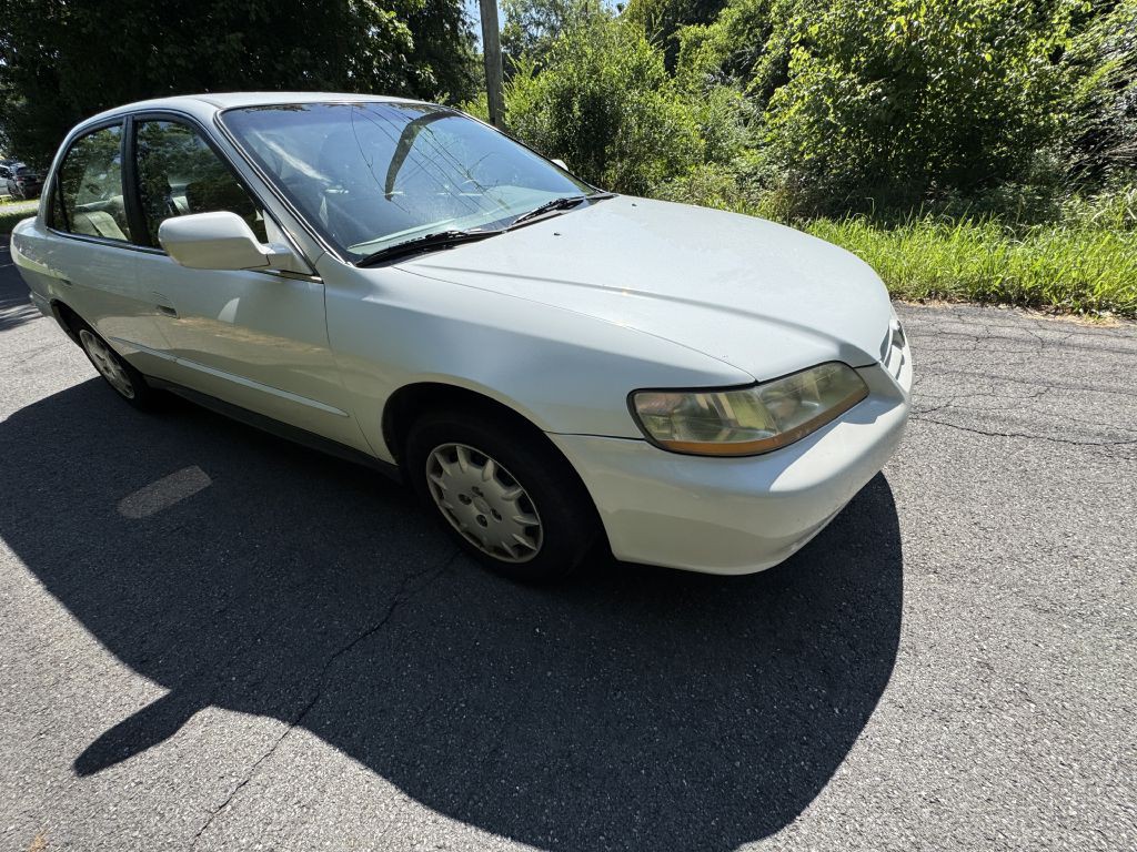 2002 Honda Accord Image 8