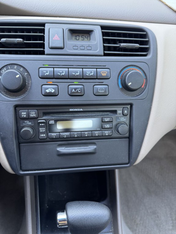 2002 Honda Accord Image 14