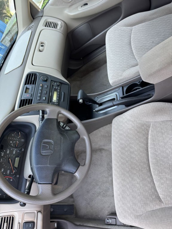 2002 Honda Accord Image 15