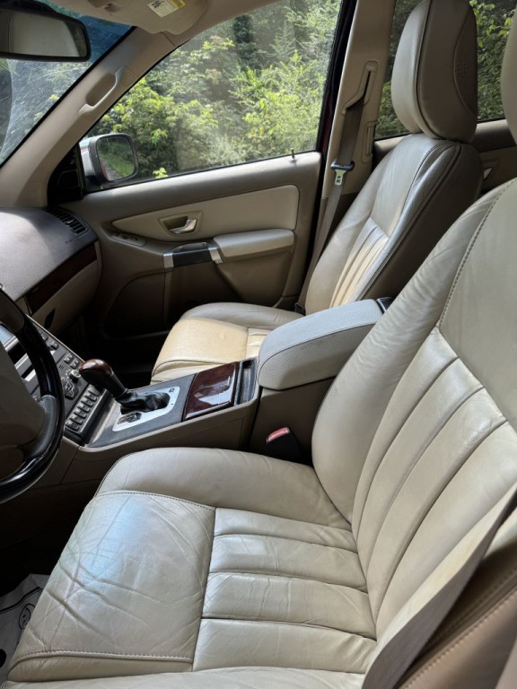 2013 Volvo XC90 Image 12