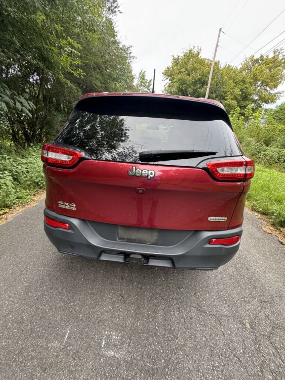 2016 Jeep Cherokee Image 6