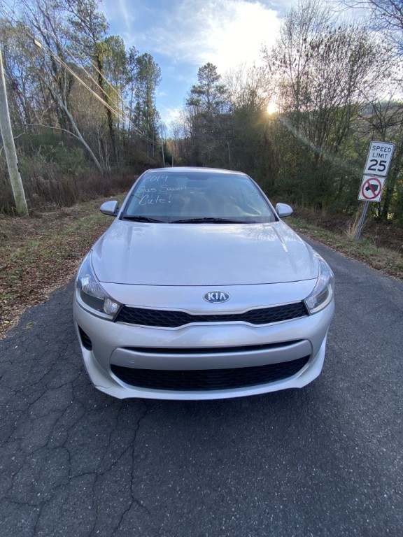 2019 Kia Rio Image 4