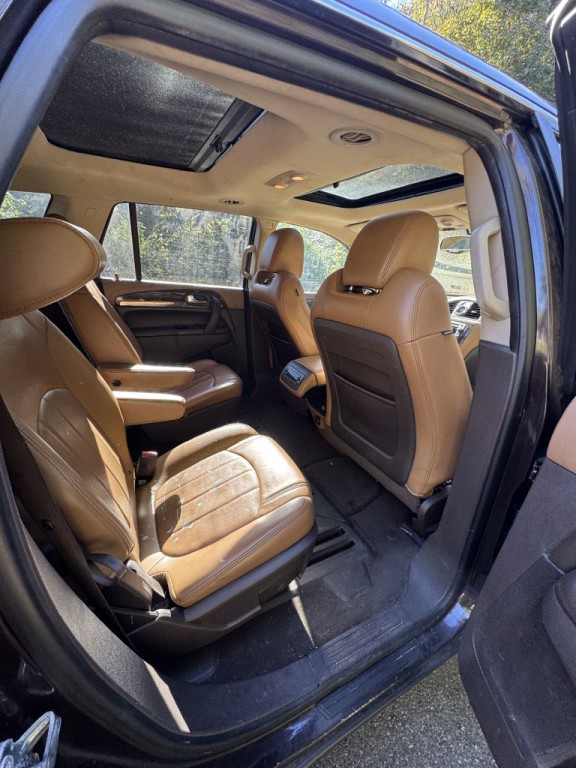 2017 Buick Enclave Image 9