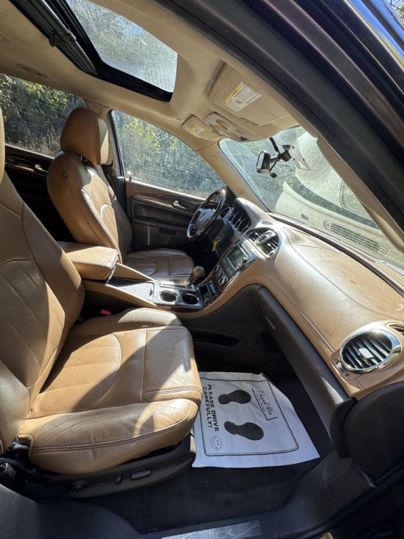 2017 Buick Enclave Image 10
