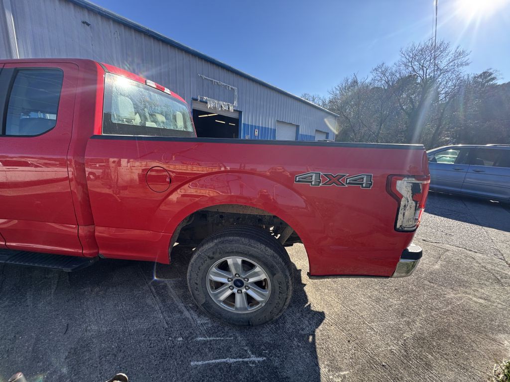 2015 Ford F-150 Image 4