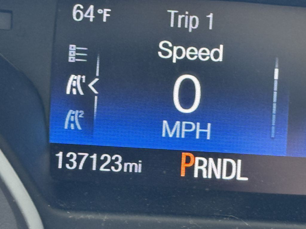 2017 Ford Focus Image 9