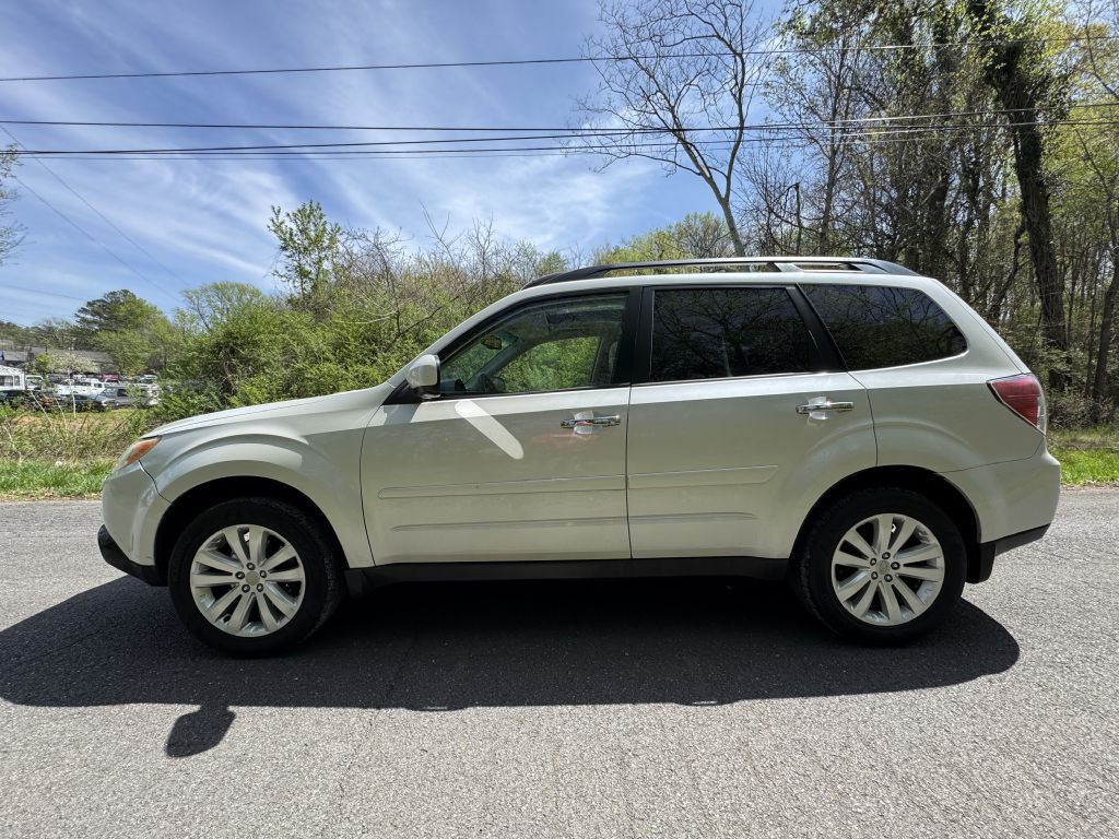 2013 Subaru Forester Image 3