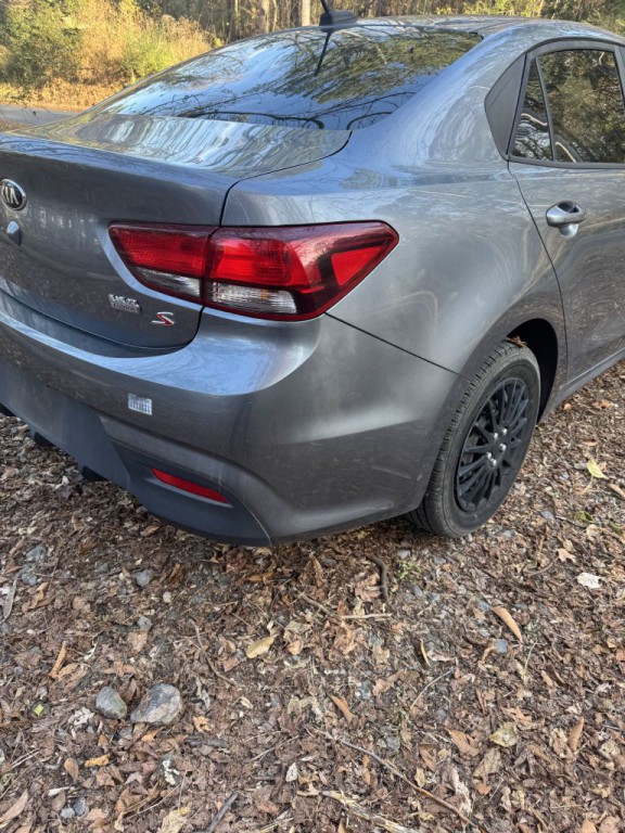 2019 Kia Rio Image 3