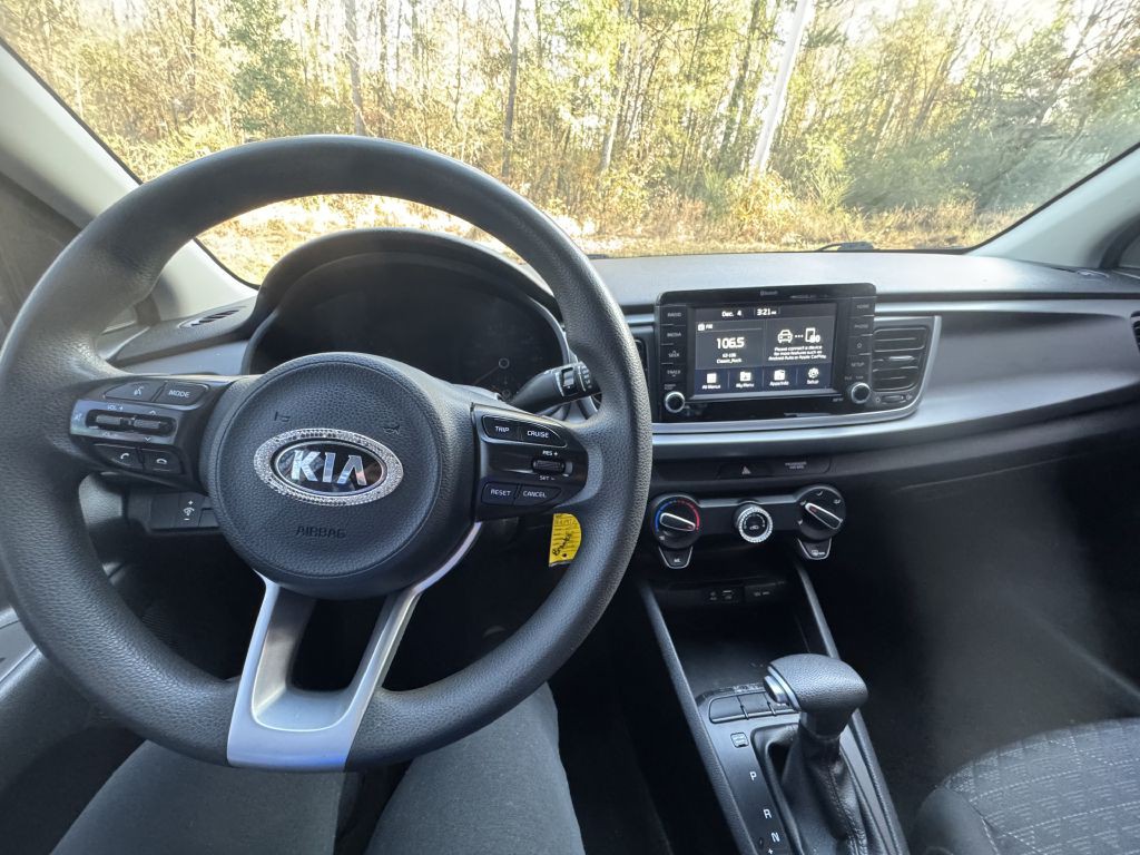 2019 Kia Rio Image 12