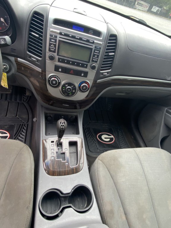 2011 Hyundai Santa Fe Image 12