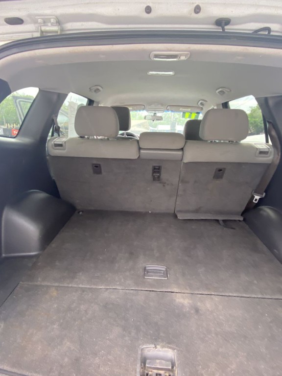 2011 Hyundai Santa Fe Image 14