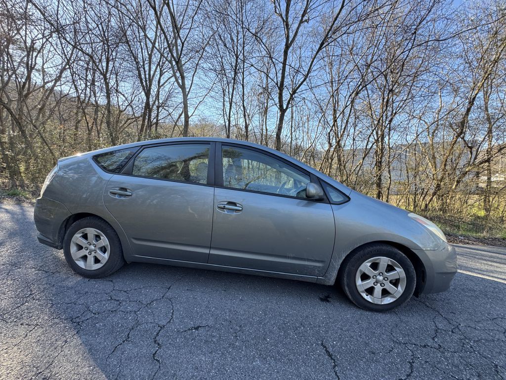 2005 Toyota Prius Image 1