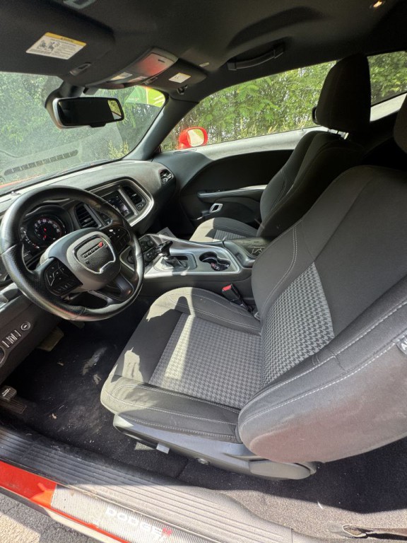 2021 Dodge Challenger Image 8