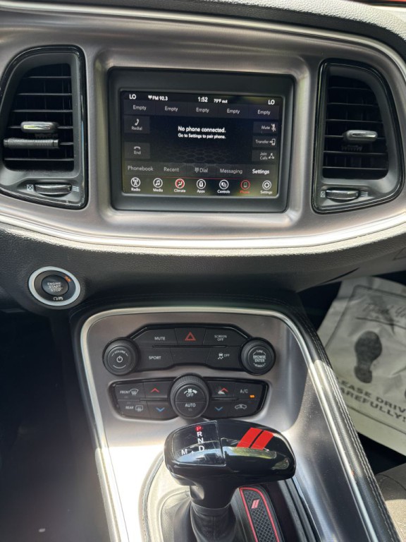 2021 Dodge Challenger Image 12