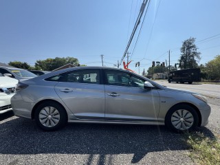Image for 2016 Hyundai Sonata Hybrid ID: 7602387