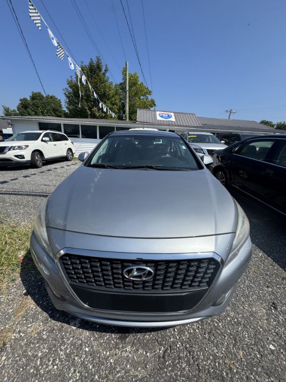 2016 Hyundai Sonata Image 3