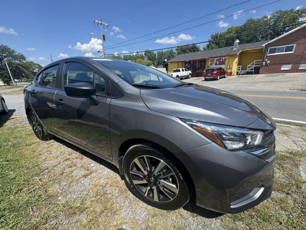 2025 Nissan Versa Image 7