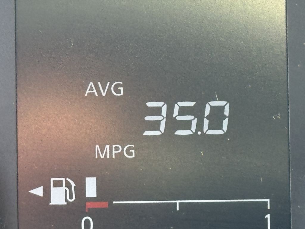 2025 Nissan Versa Image 9
