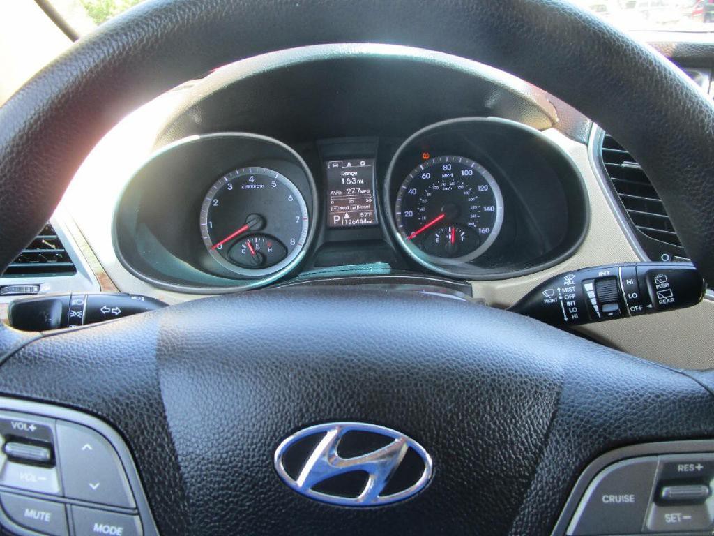 2015 Hyundai Santa Fe Sport Image 12