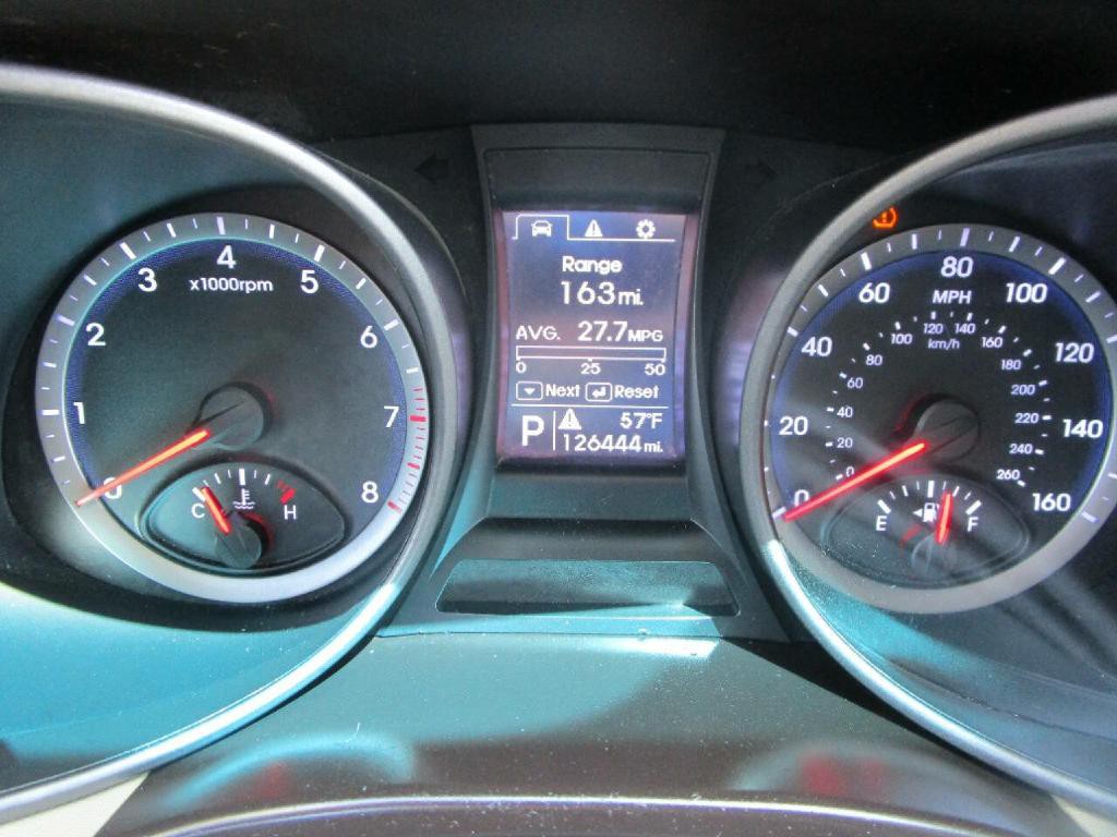 2015 Hyundai Santa Fe Sport Image 13