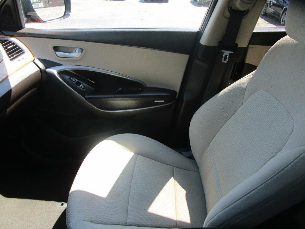 2015 Hyundai Santa Fe Sport Image 16