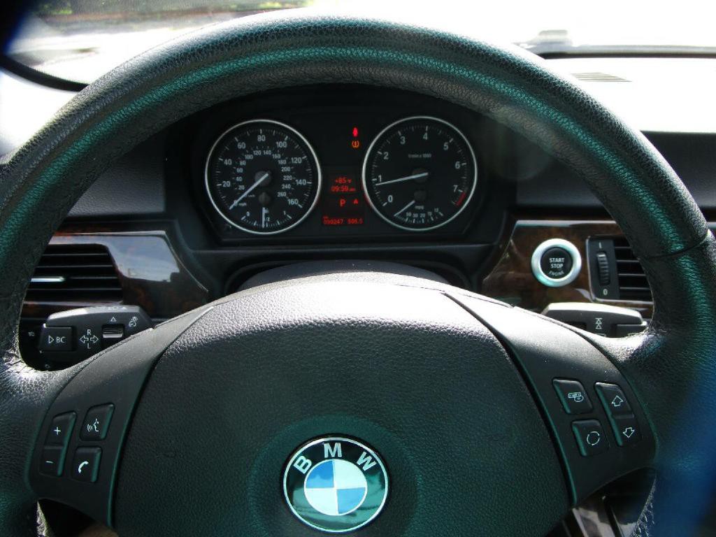 2008 BMW 3 Series Image 11