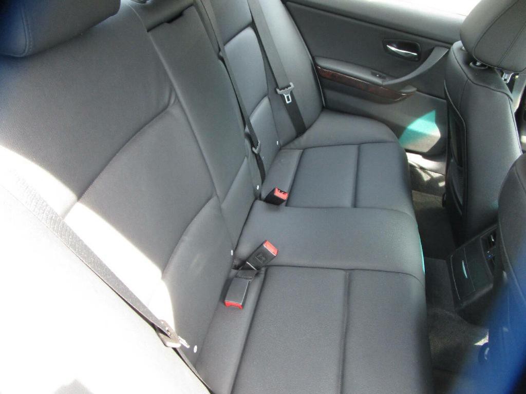2008 BMW 3 Series Image 21