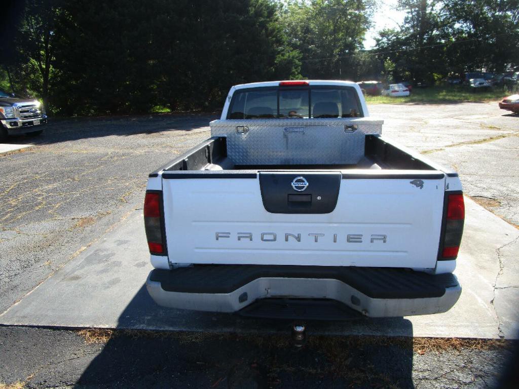 2001 Nissan Frontier Image 7