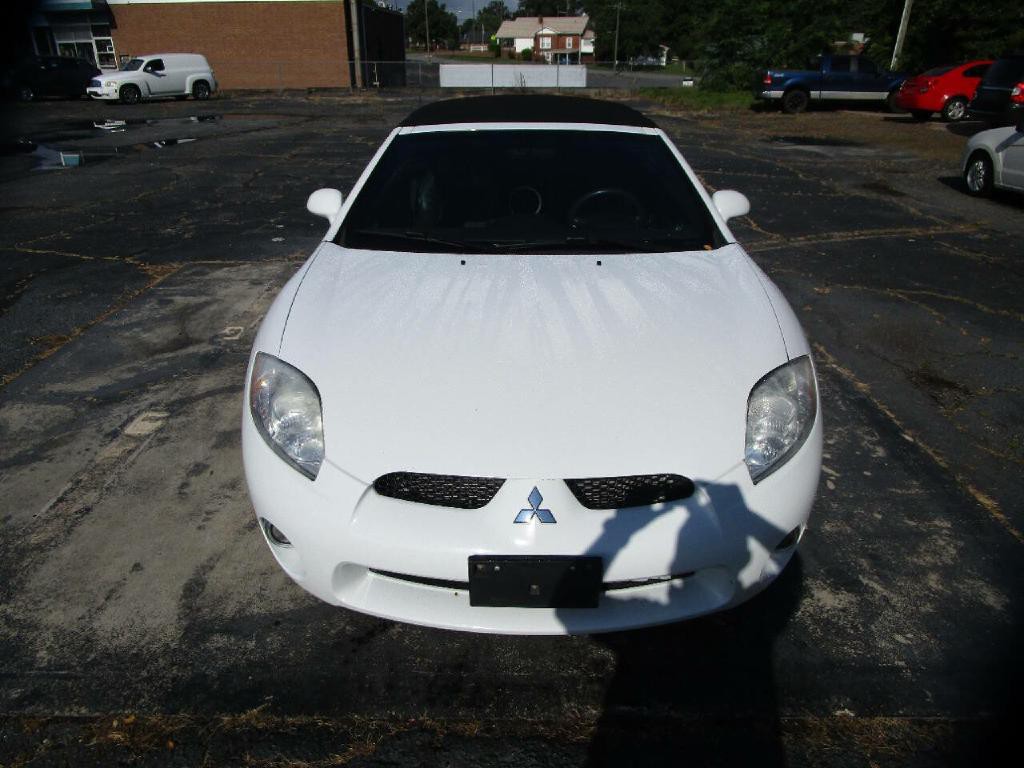 2008 Mitsubishi Eclipse Image 3