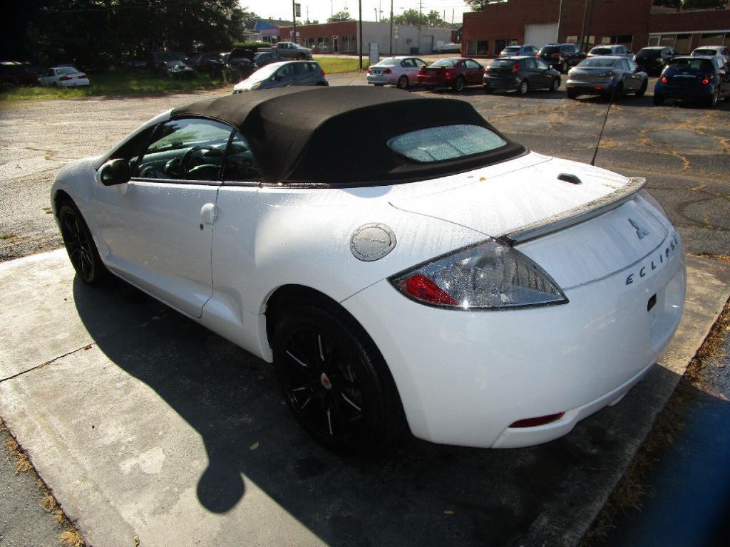 2008 Mitsubishi Eclipse Image 8