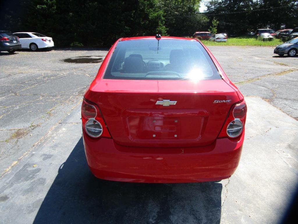 2015 Chevrolet Sonic Image 7