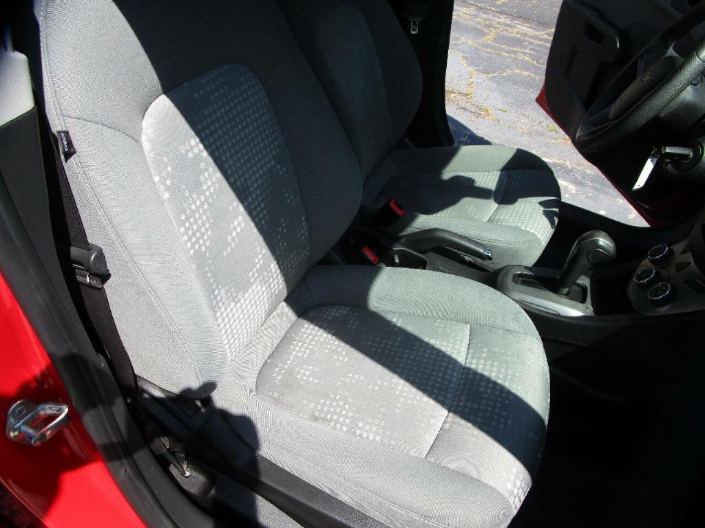 2015 Chevrolet Sonic Image 16