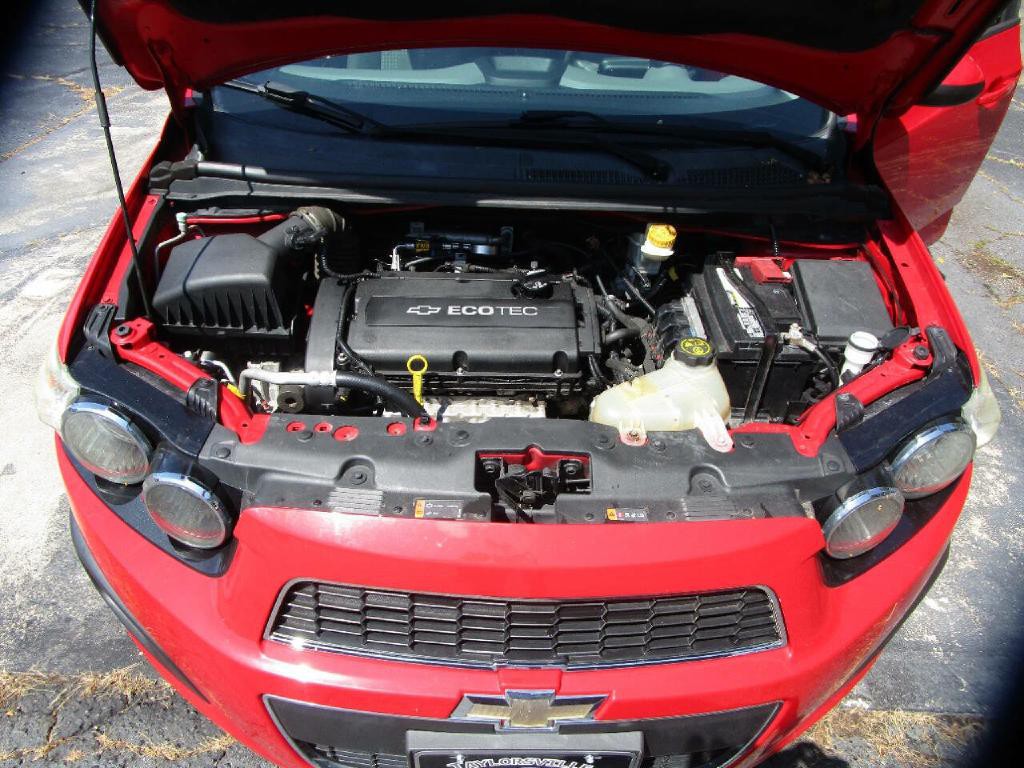 2015 Chevrolet Sonic Image 20