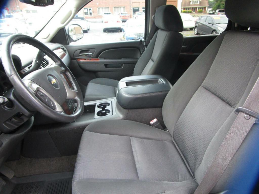 2012 Chevrolet Tahoe Image 10