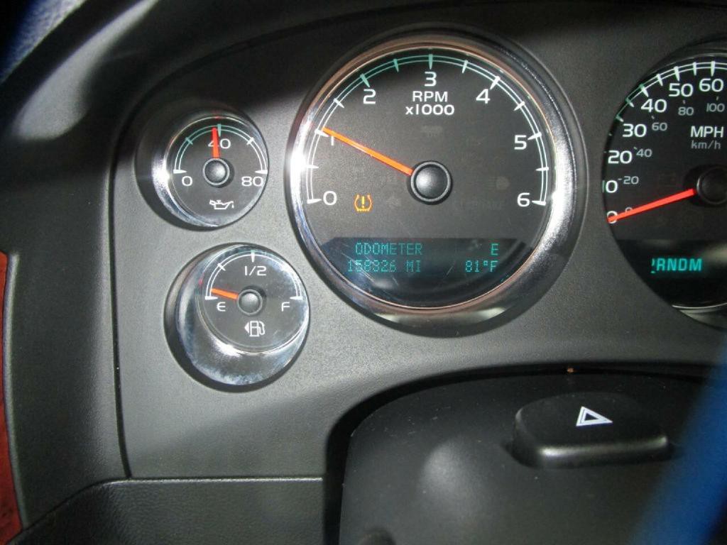2012 Chevrolet Tahoe Image 12